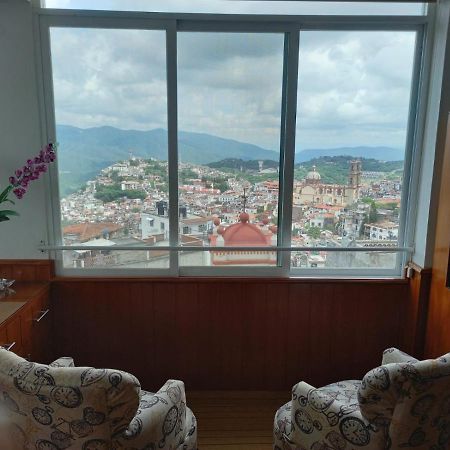 Casa Vista Hermosa De Taxco Bagian luar foto